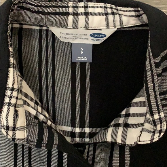 Old Navy flannel - Picture 2 of 3